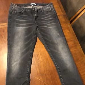 Dex jeans.  Cropped.  Size 32.